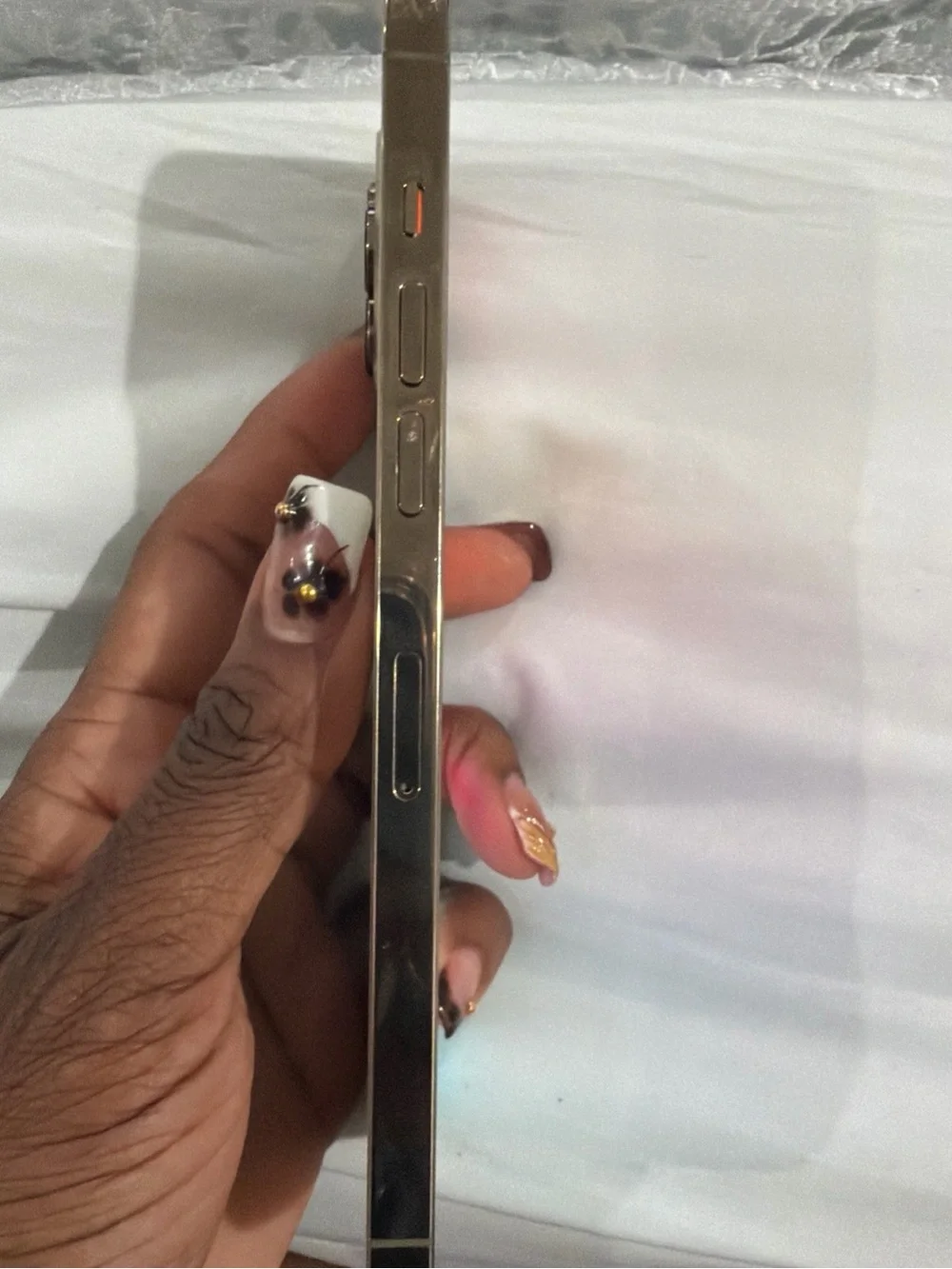 Apple iPhone Pro Max Gold unlocked